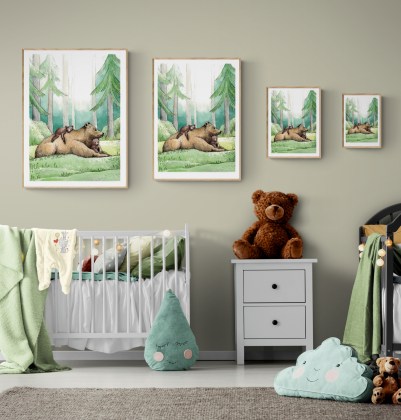 Erinevas suuruses Kolm karu - metsalapsepõlv interjööris