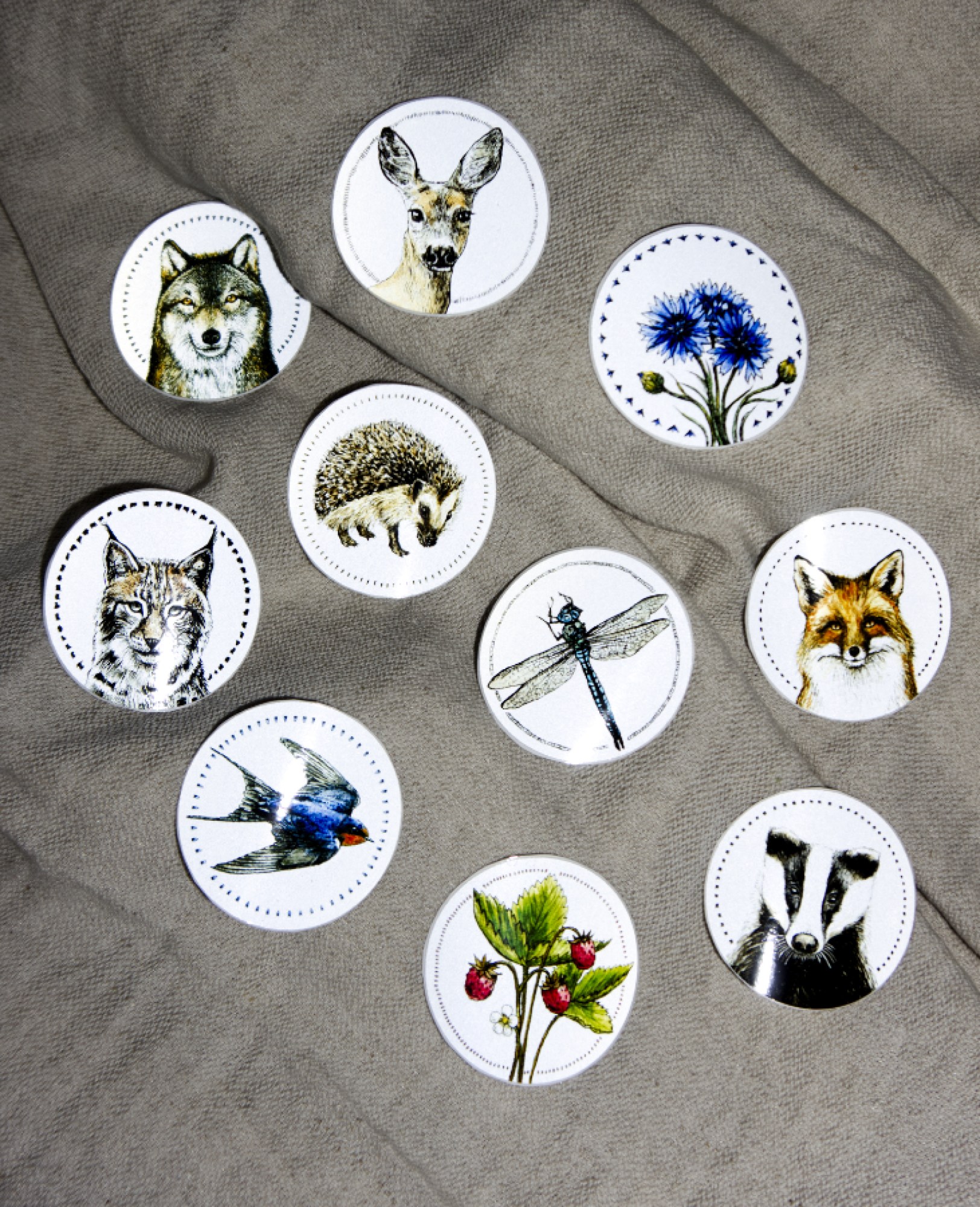 helkurkleepsud 10 tükki pimedas